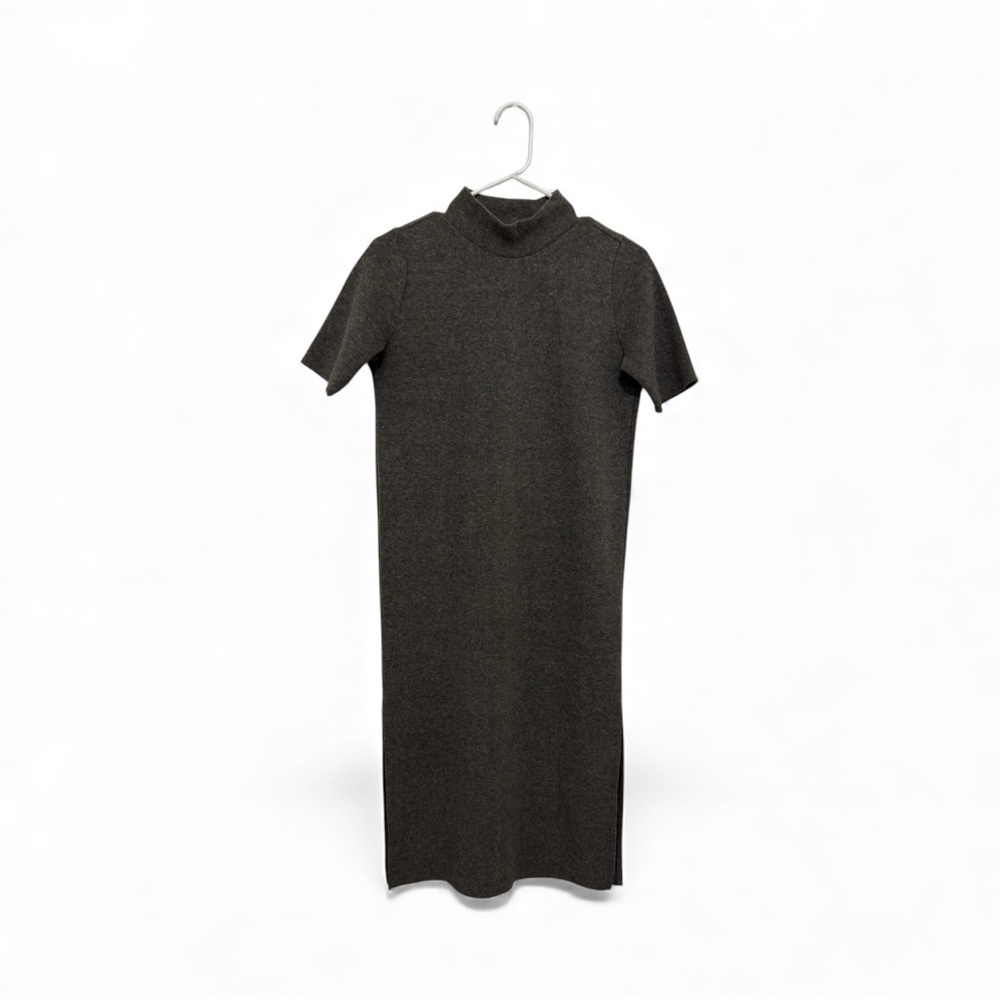 Midi Short Sleeve Gray Dress